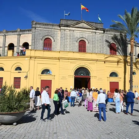Bienvenidos A San Miguel ヘレス
